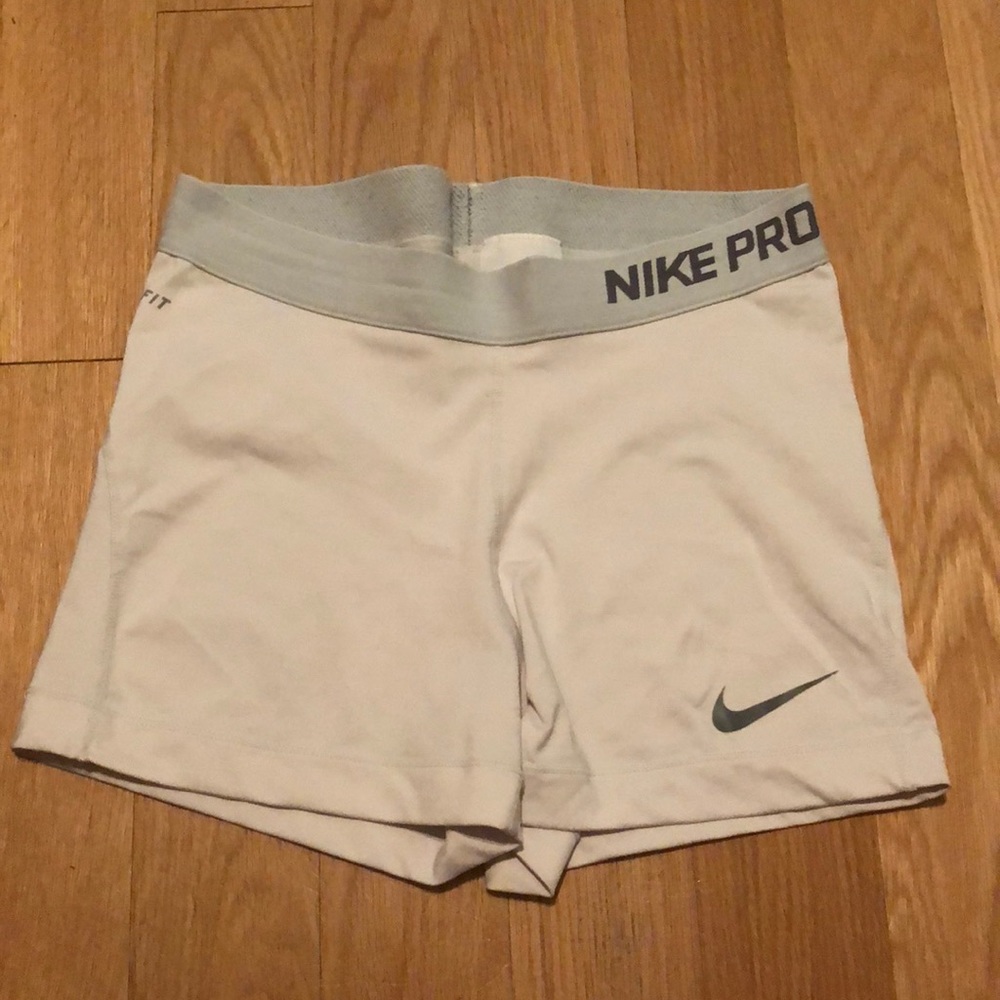 Nike pro spanks